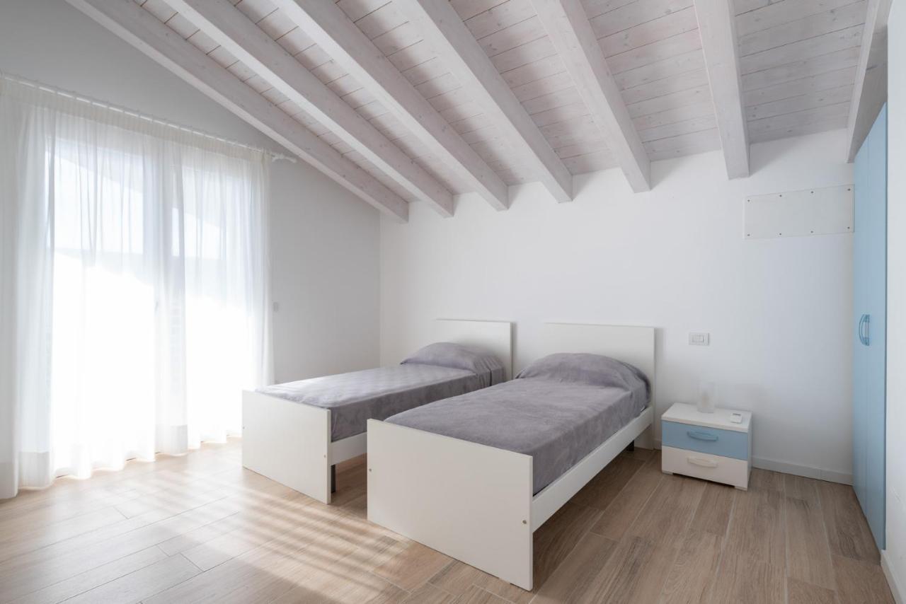 Finisterrae 8 *